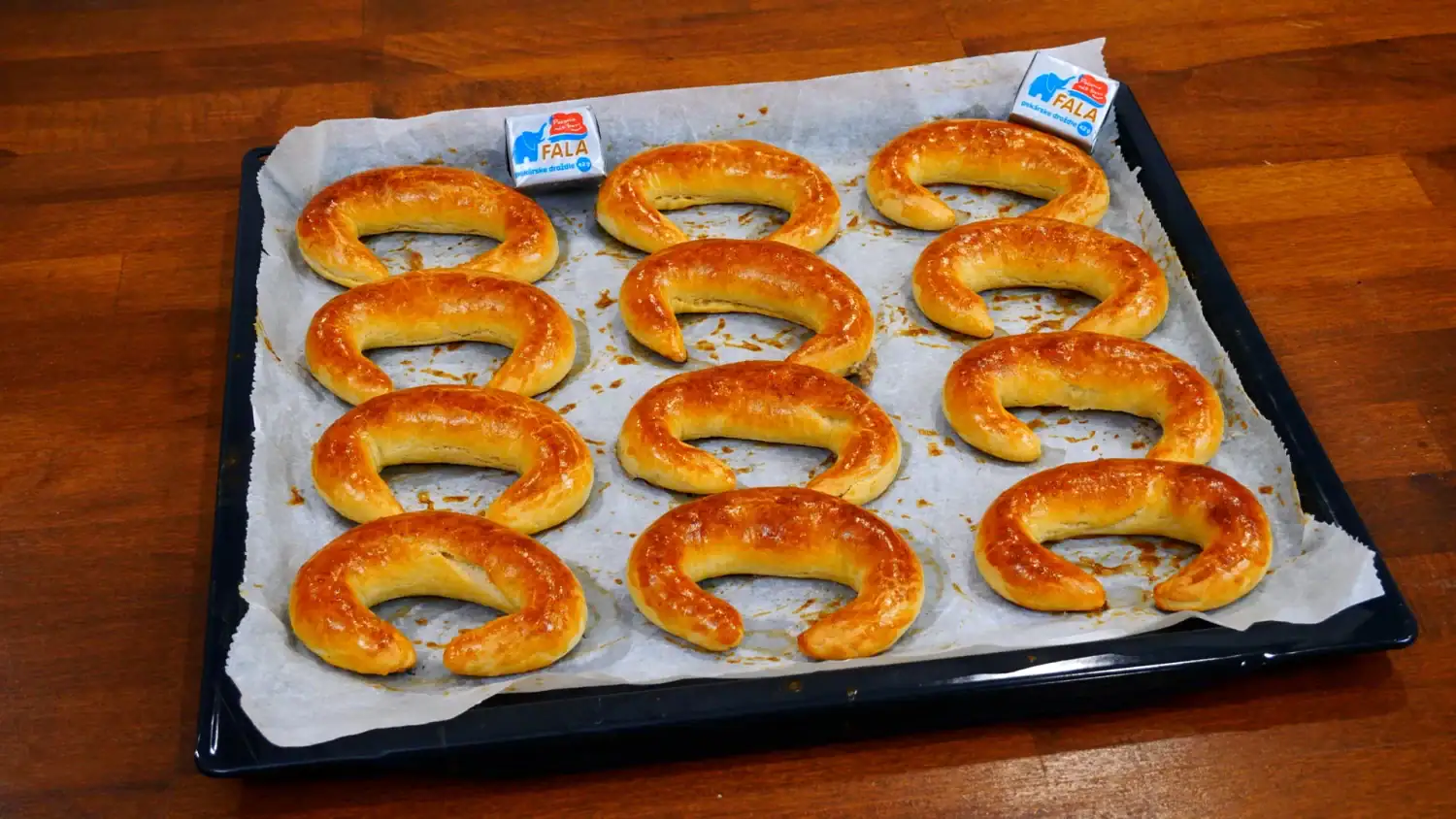 Orechové bratislavské rožky